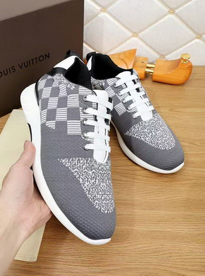 LV Fashion Men Sneakers--051